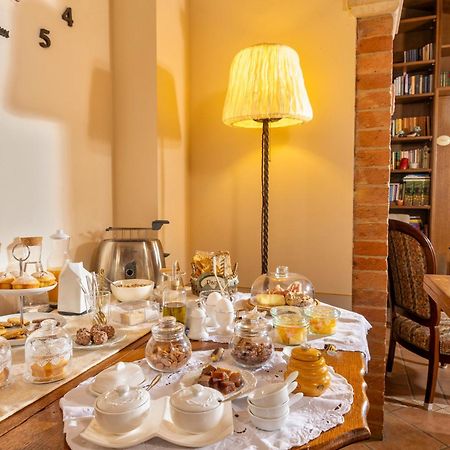 B&B La Casa Di Assunta Acquaviva  Buitenkant foto