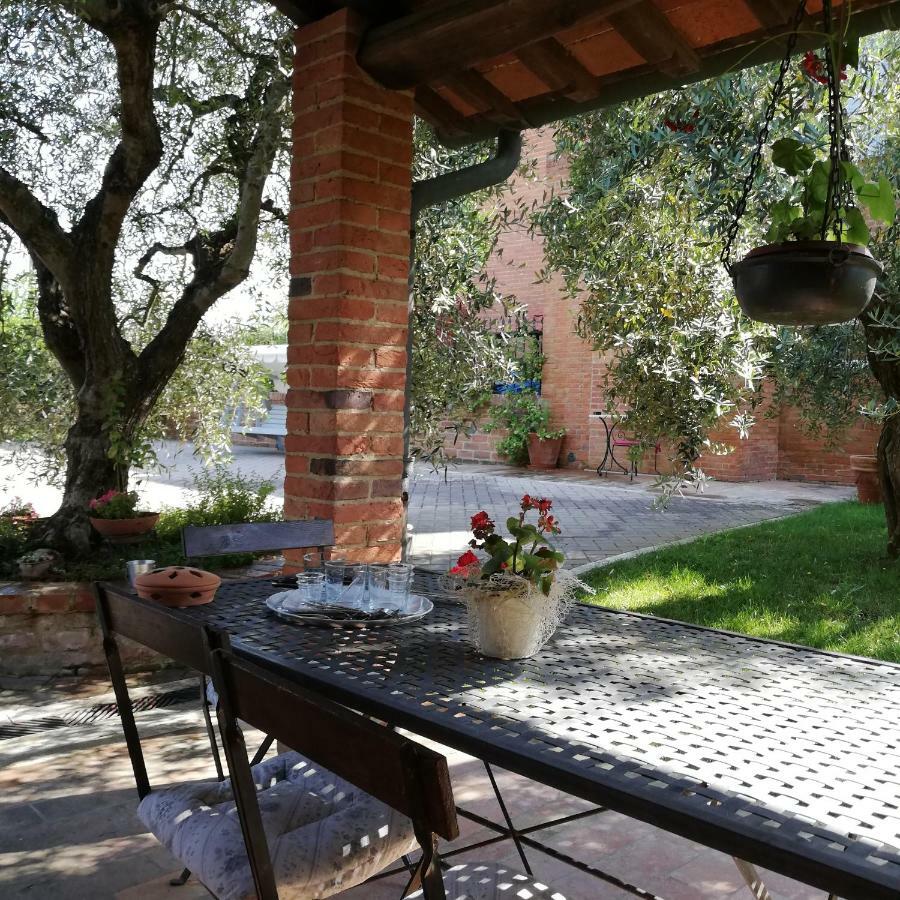 B&B La Casa Di Assunta Acquaviva  Buitenkant foto